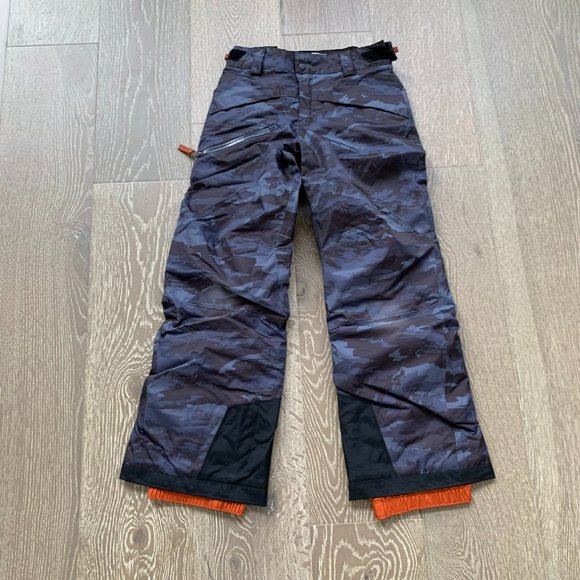 Patagonia Boys' Snowshot camo print ski pants
